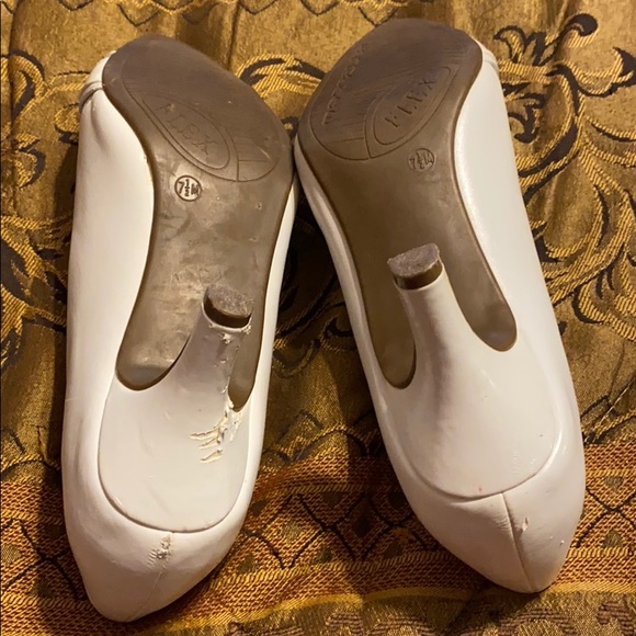 Marbella flex Vintage white heels - Picture 8 of 8